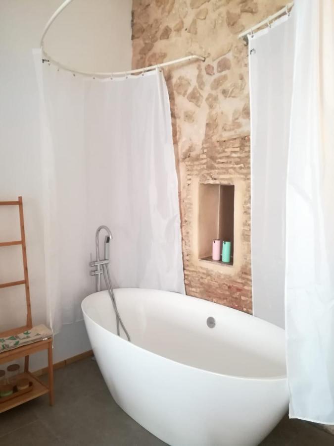 Suite Independiente De 45 M2 Con Banera En Pleno Casco Viejo 阿尔啼 外观 照片